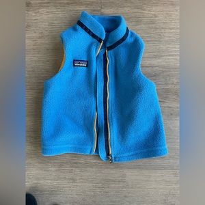 Patagonia Boys vest. 2T.